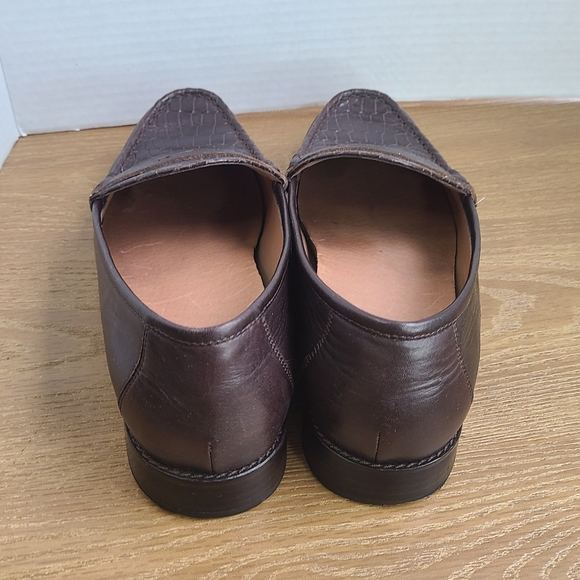 Vionic Men's Classic Slip-on Loafers, Size: 10 Color: Brown - Picture 11 of 15